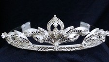 Crystal Rhinestones With Antique Headpiece.Combs. 1.5 " Tall