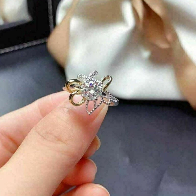 Solitaire cocktail best sale rings