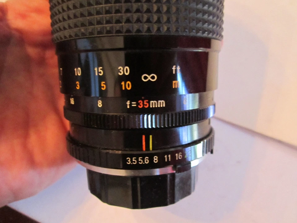 PROMASTER SPECTRUM 7 67mm CAMERA LENS - TUB C - Image 3 of 4