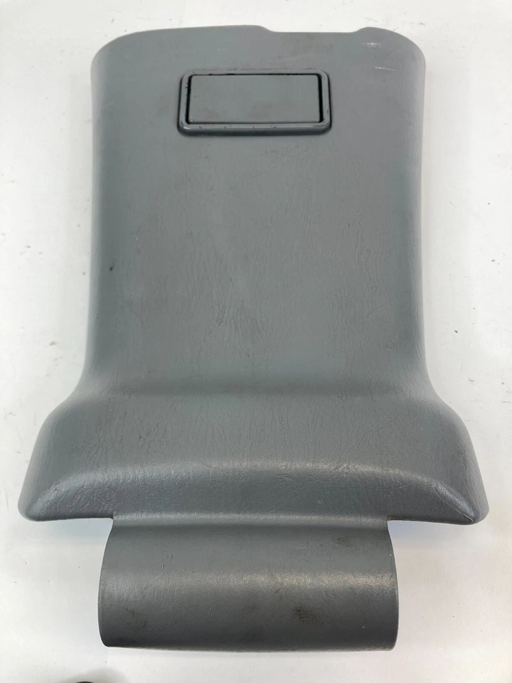 1999-2005 Suzuki Grand Vitara Rear Center Console Trim Cover Ashtray GN321-01950 - Image 3 of 4