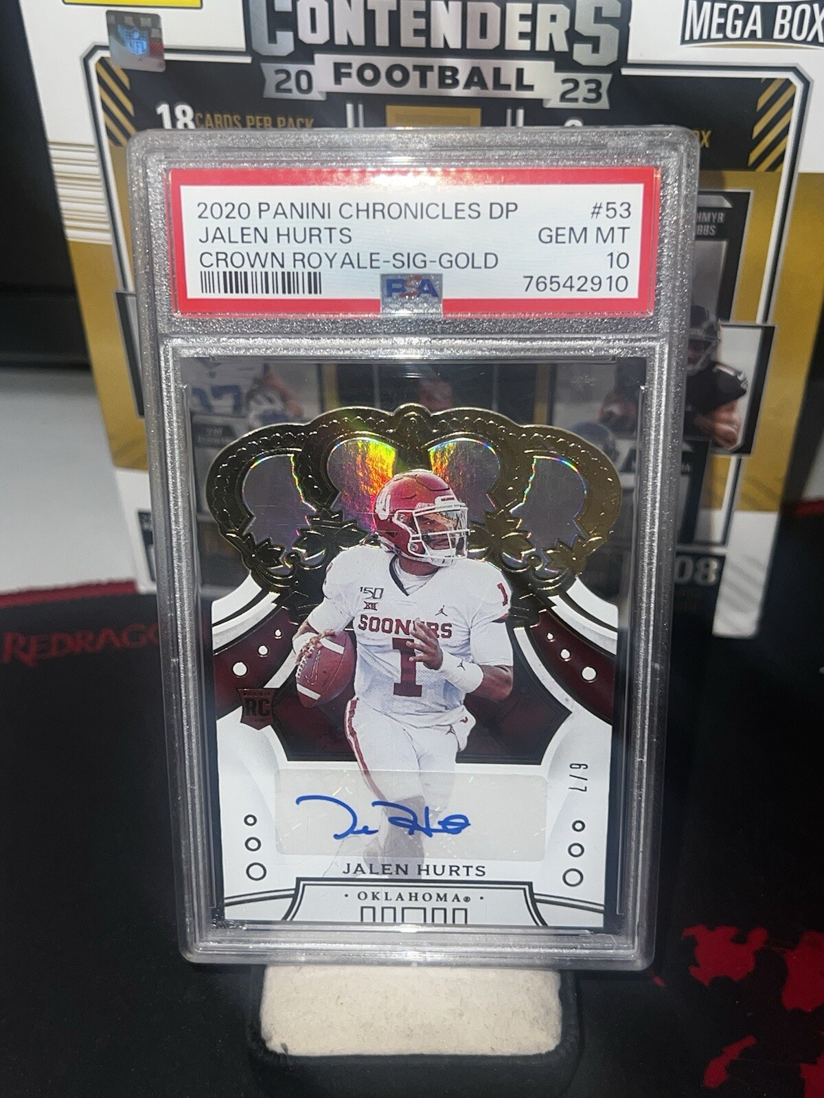 Jalen Hurts Panini Chronicles Draft Picks Crown Royale #53 Signature-Gold