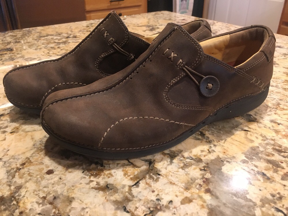 Clarks Unstructured Un Loop Women Brown Suede Leather Slip  display picture 1
