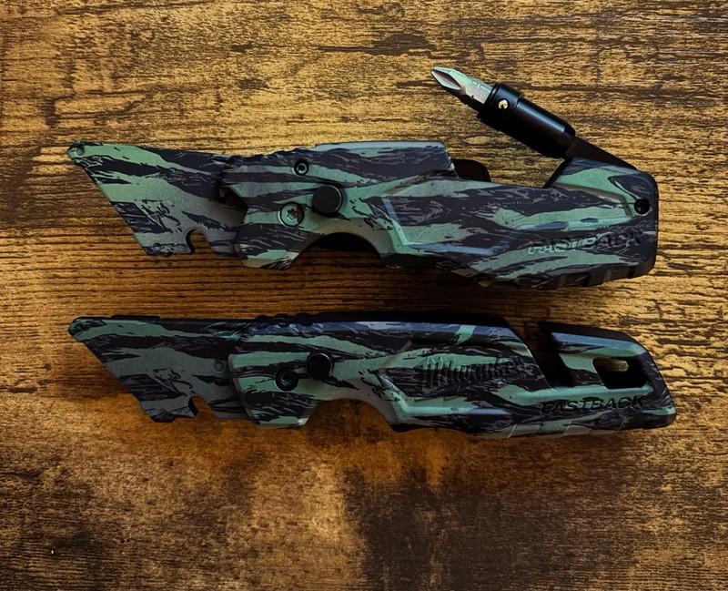 Custom Milwaukee Fastback Utility Knife Custom Black Green Tiger camo 48-22-1502