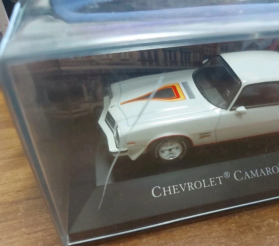 Modellino American cars 1:43 CHEVROLET EL CAMARO Z28 (1977) diecast TECA RIGATA - Immagine 2 di 3
