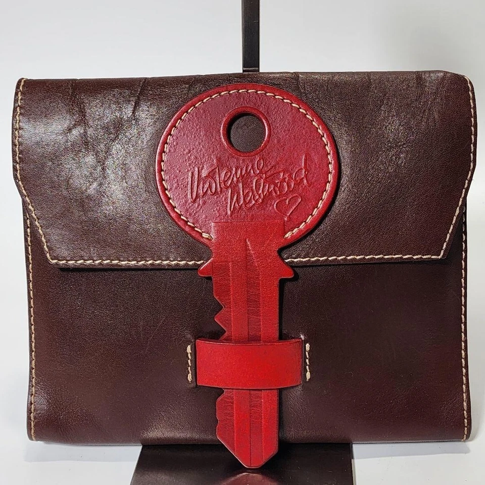 Vivienne Westwood коричневый кожаный наплечная сумка с мотивом ключа подлинный дизайнер - Изображение 2 из 4