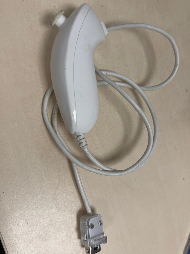 Nintendo Wii Remote Controller and Nunchuk White Motion Plus Tested - Image 4 of 4