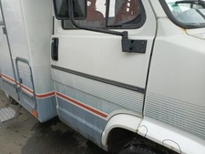 Porte avant et accessoires Peugeot J5