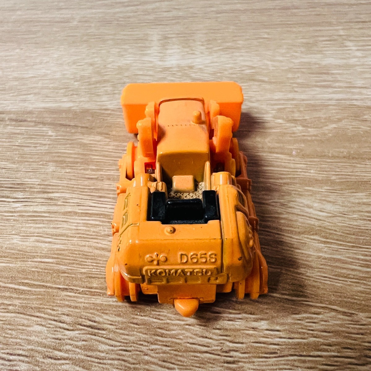 Tomica No 106 Komatsu D65S Dozer Shovel Orange Made in Japan 1978