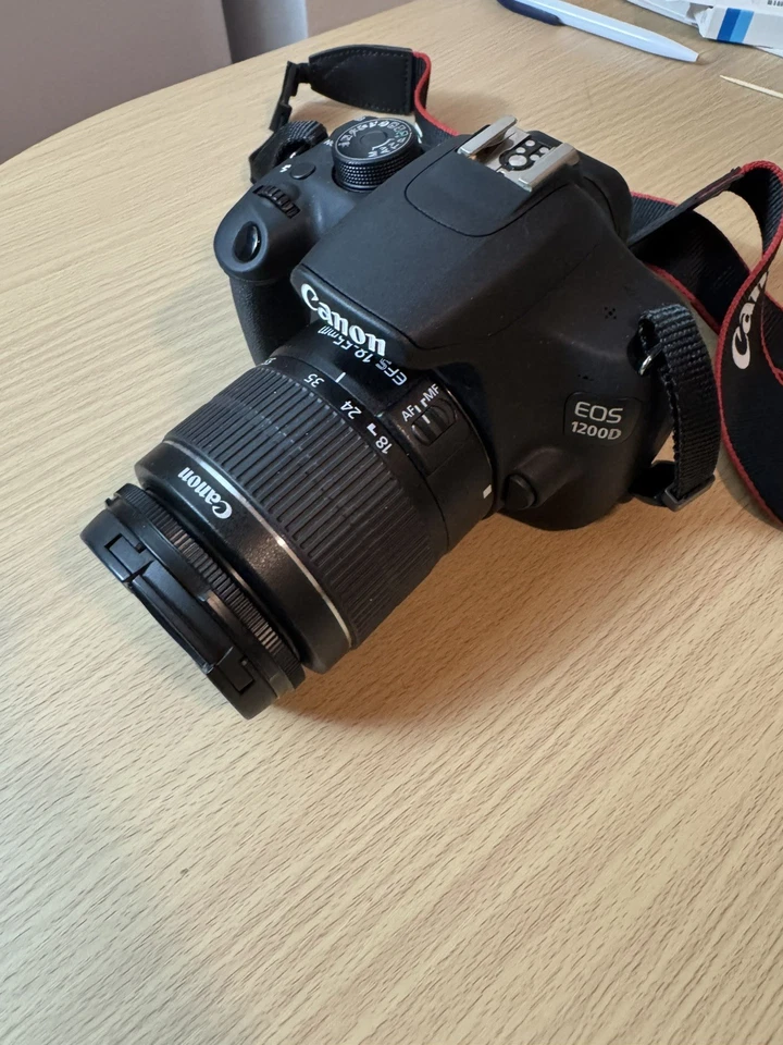 Canon EOS 1200D, foto 3 di 5