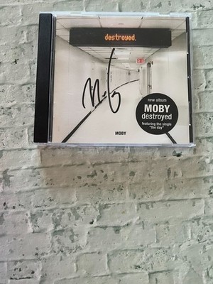 ORIGINAL Autogramm von Moby. pers. gesammelt. 100% ECHT. ''DESTROYED''