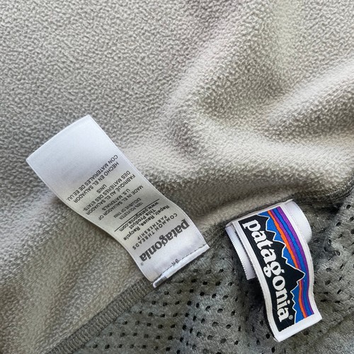 Patagonia Youth XXL 16-18 Full Zip Fleece Jacket Light Gray Hooded Boys Girls - Picture 8 of 8