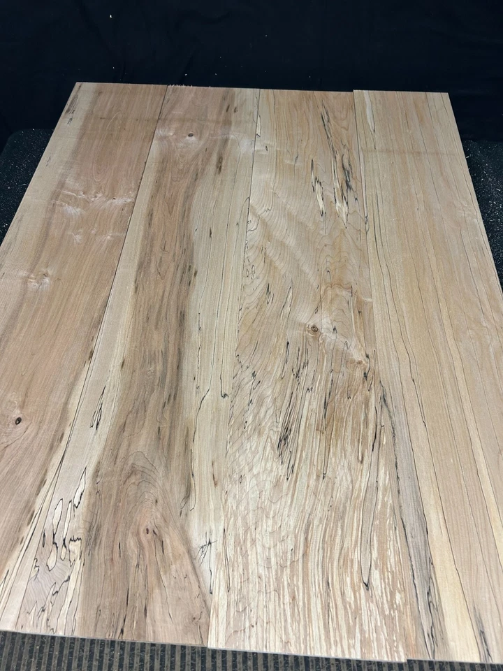 Paquete artesanal de madera de arce duro hendido de 4 piezas - 36" x 7 1/4" x 13/16" Foto 4 de 4