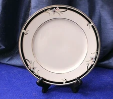 SANGO REGENCY1200 MANSFIELD 7.75" bread plate gold rim black blue pink floral