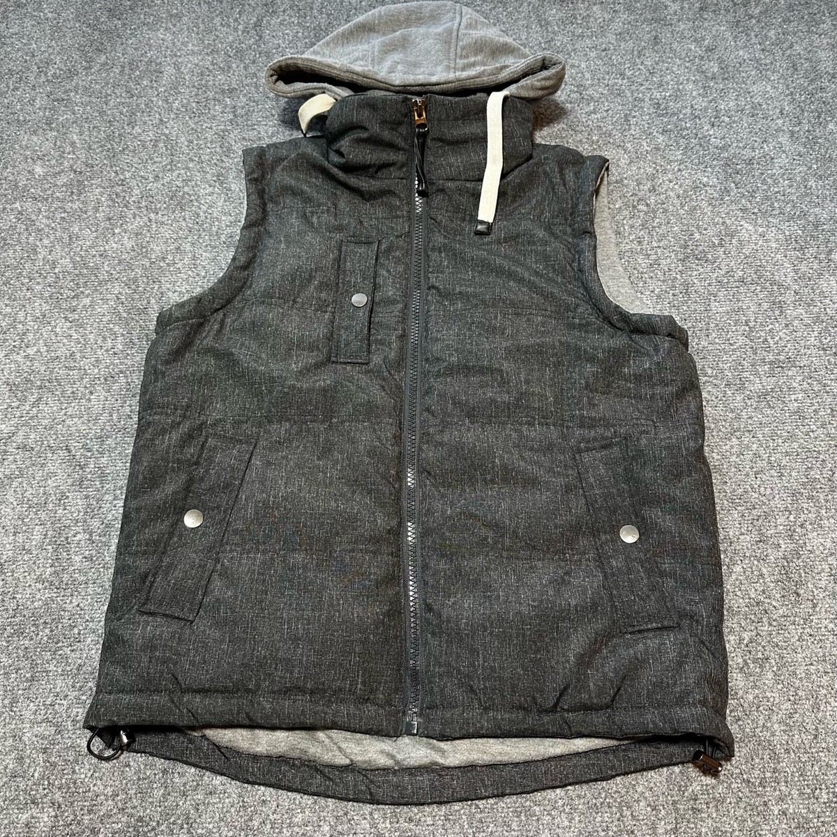 Nineteen Ninety One Vest Mens Medium Charcoal Polyester