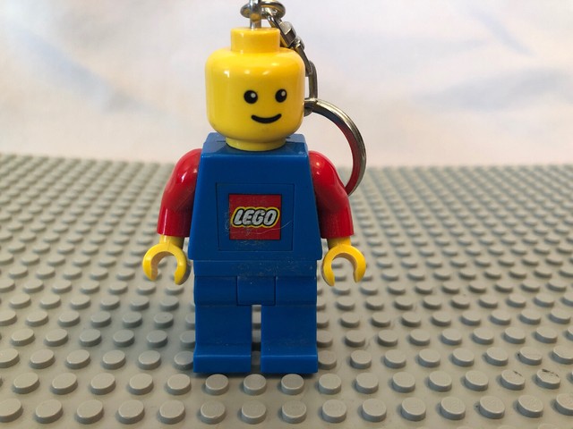 lego spaceman keyring