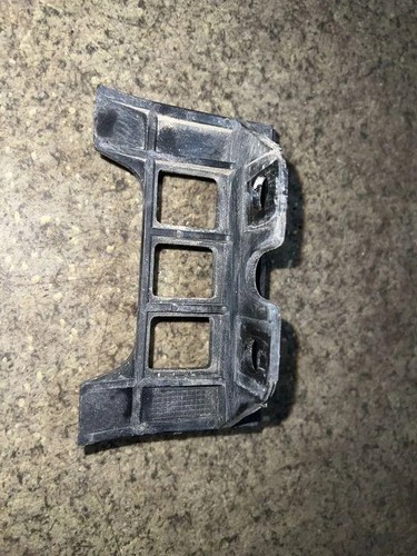 BMW 5 Touring E39 Stoßstangenhalterung hinten links 1970389 3.00 33760722