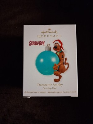 2011 Hallmark Decorator Scooby Doo Ornament Used