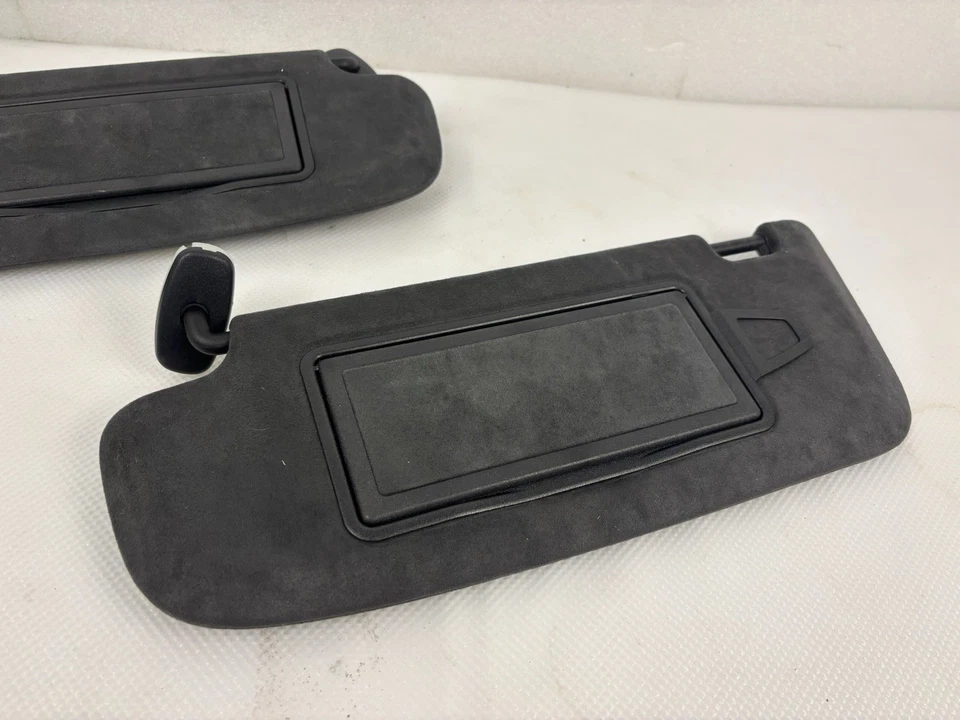 Mercedes W221 S63 CL63 AMG RH LH Parasol lateral Parasol Negro Gamuza Fabricante de equipo original Foto 3 de 4