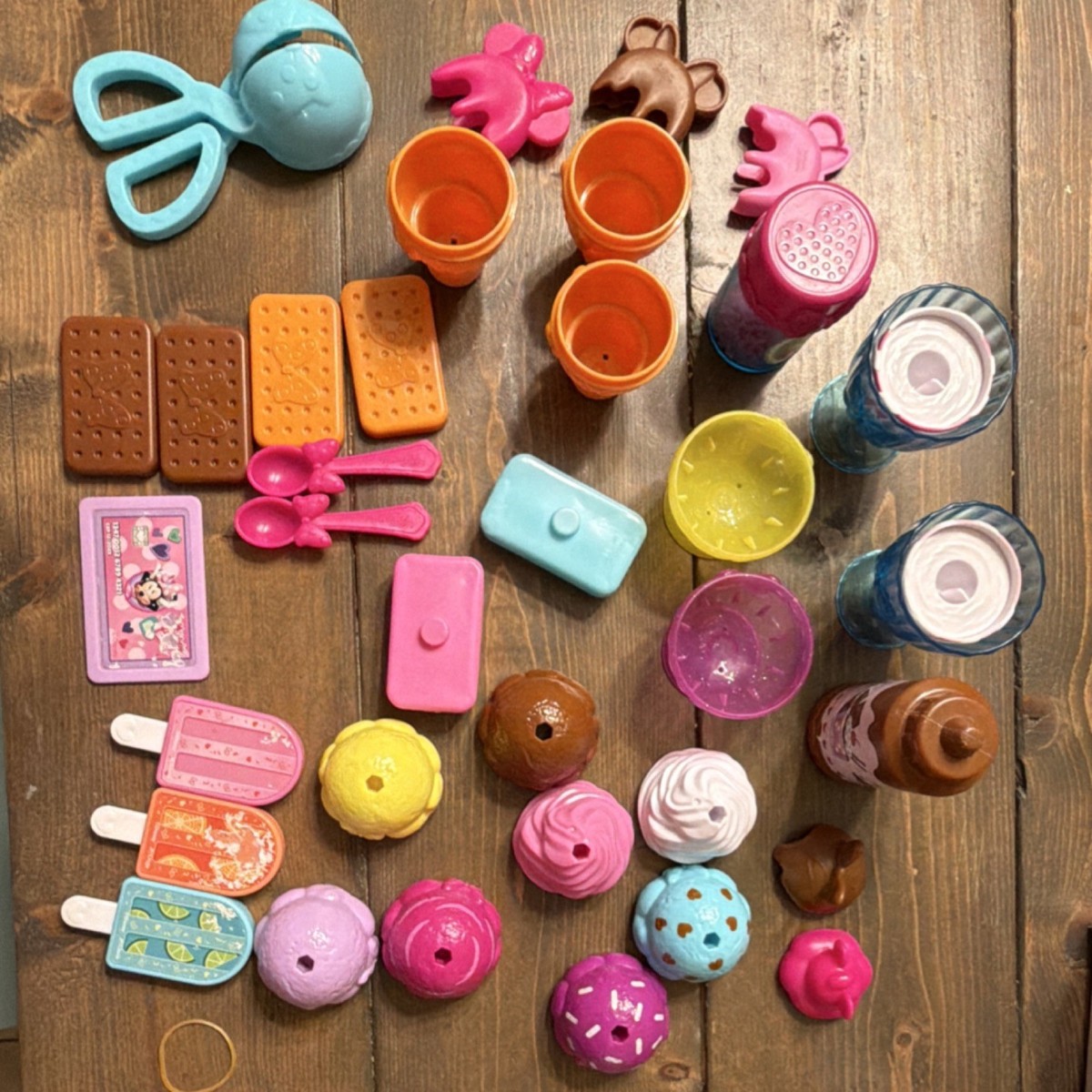 Minnie✌︎('ω'✌︎ )出品 35 Pieces from Disney Junior Minnie Mouse Sweets & Treats Ice