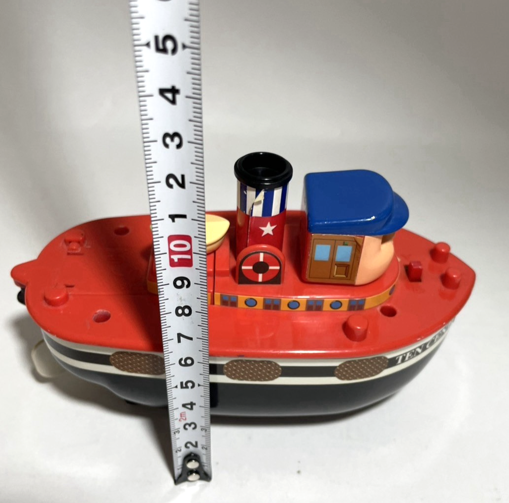 TUGS Wakuwaku Scale Ten Cents Vintage Ship Vehicle JUNK Figure