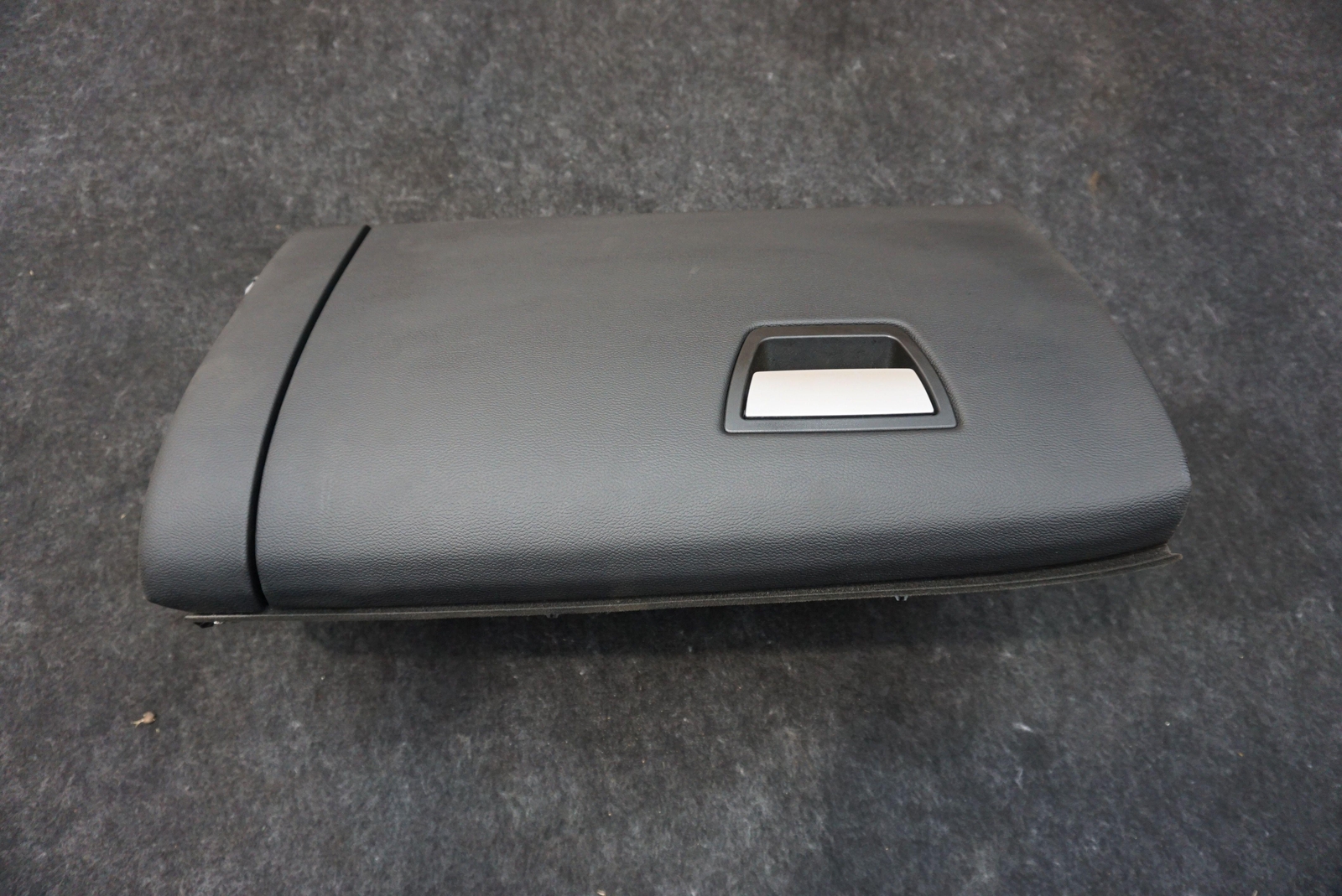 Front Right Passenger Glove Box Assembly 670071374 Maserati Ghibli M157 2017-24