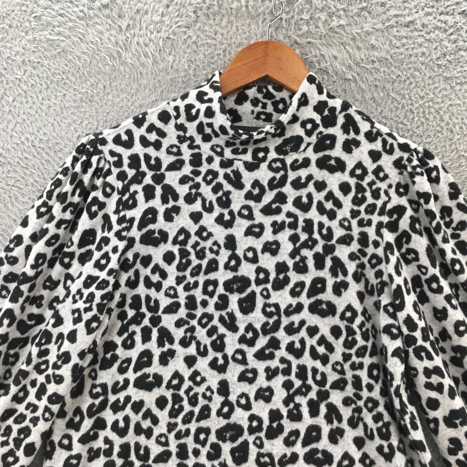 Suéter Top Cuello Simulado Sanctuary Para Mujer S Gris Leopardo Manga Globo Foto 2 de 4