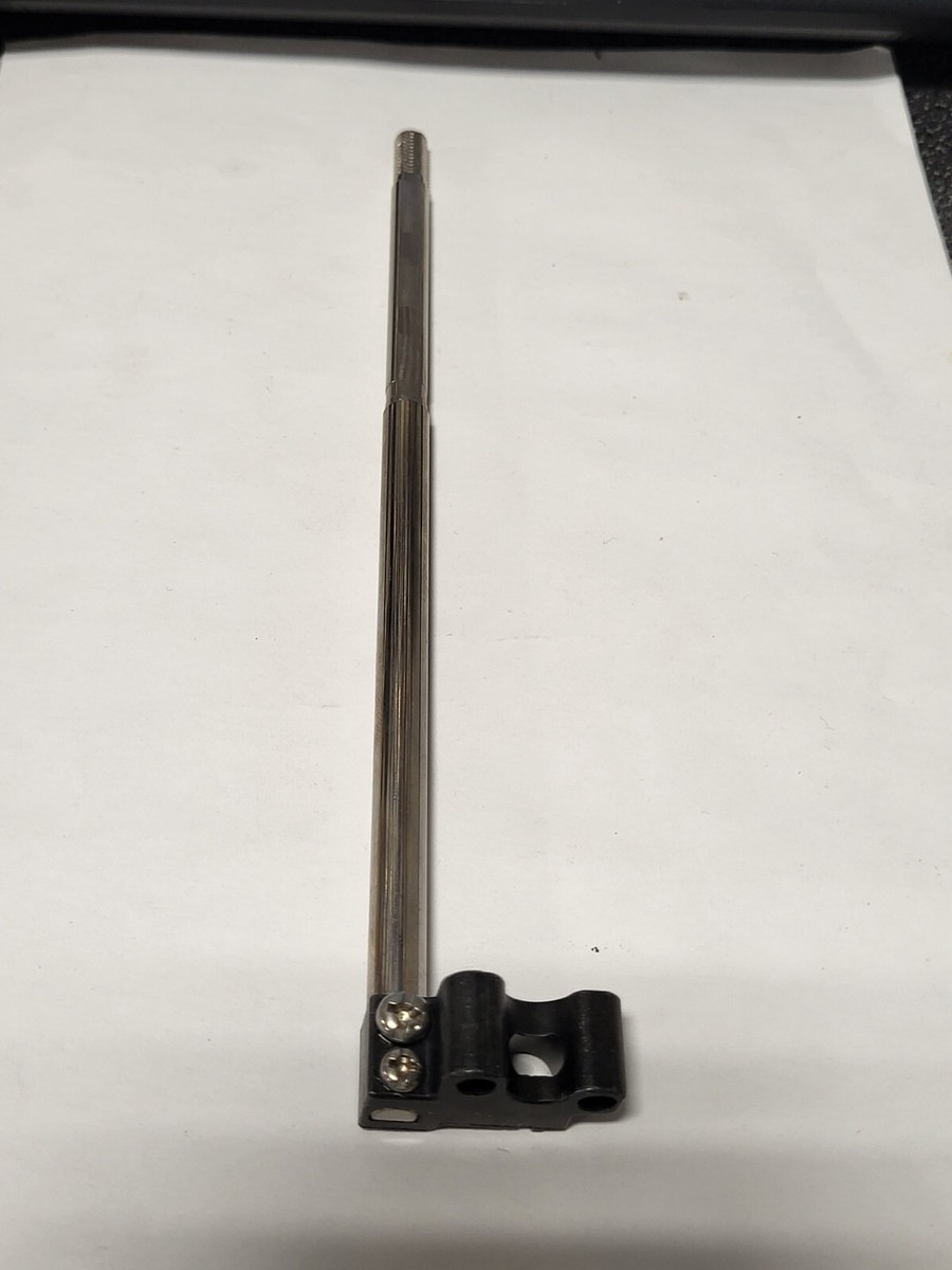 SHIMANO - とも 1 Shimano Part# RD 12535 or 108EW Main Shaft Fits 2008