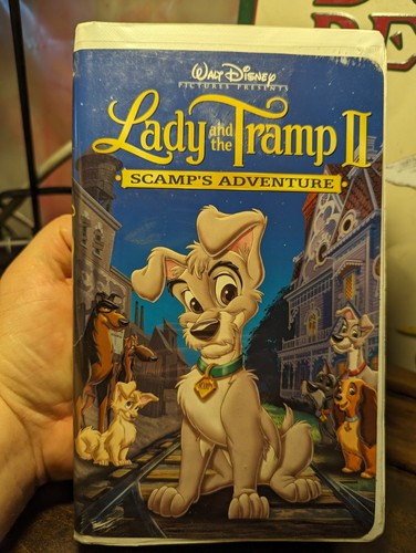 Walt Disney's Lady and the Tramp 2: Scamp's Adventure (2001) VHS Tape