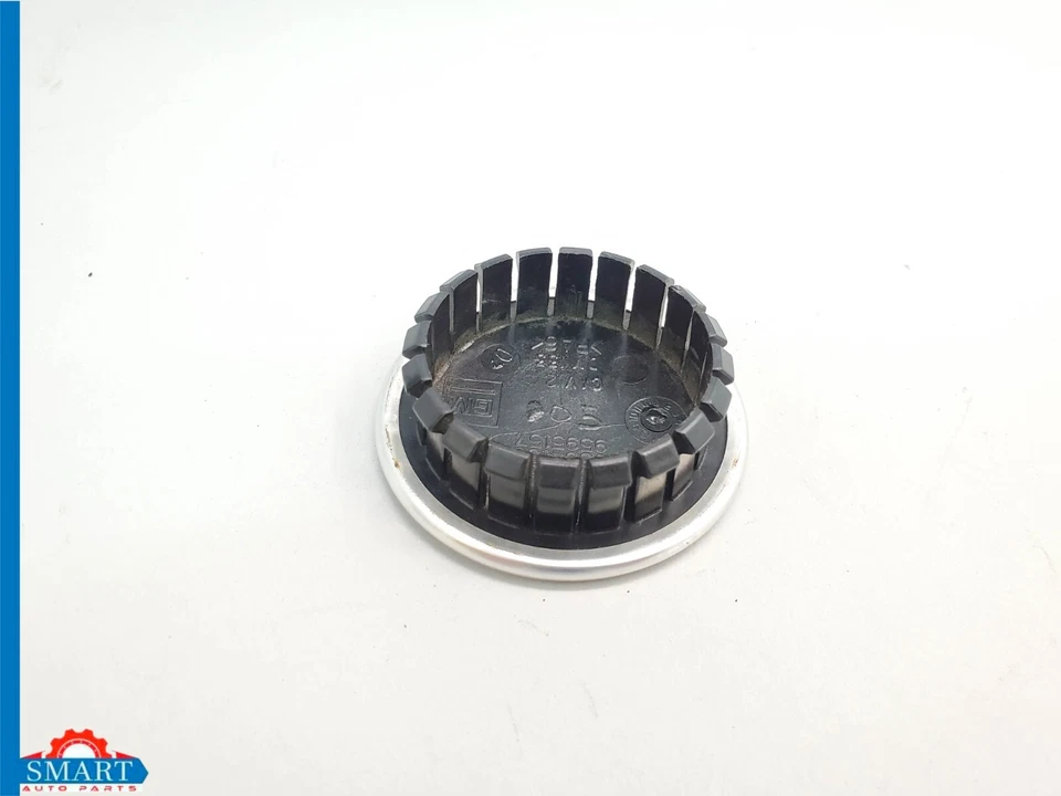 Tapa central de llanta Saturn Sky 07-09 OEM Foto 3 de 4