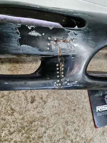 Parachoques delantero Mazda RX7 FD3S 13B 1992-2002 FABRICANTE DE EQUIPOS ORIGINALES - Imagen 5 de 7