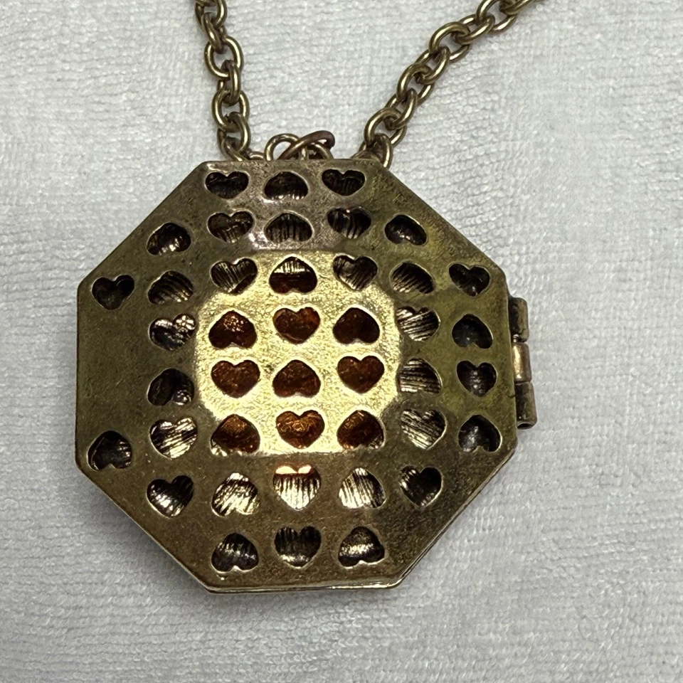Collar Medallón Camafeo Estilo Vintage Colgante Octágono Recorte Corazón Tono Bronce Foto 4 de 4