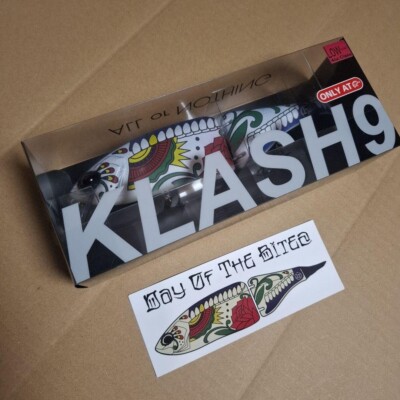 DRT KLASH 9 Low Floating 9in 4oz Day of the Bitez(White) SwimBait