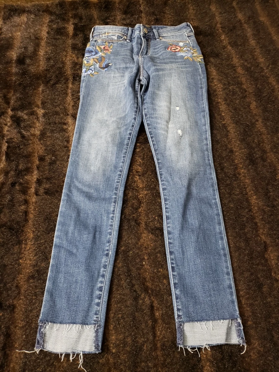 Abercrombie Fitch Womens 24x28 Blue Embroidered Floral Medium Wash Jeans 24