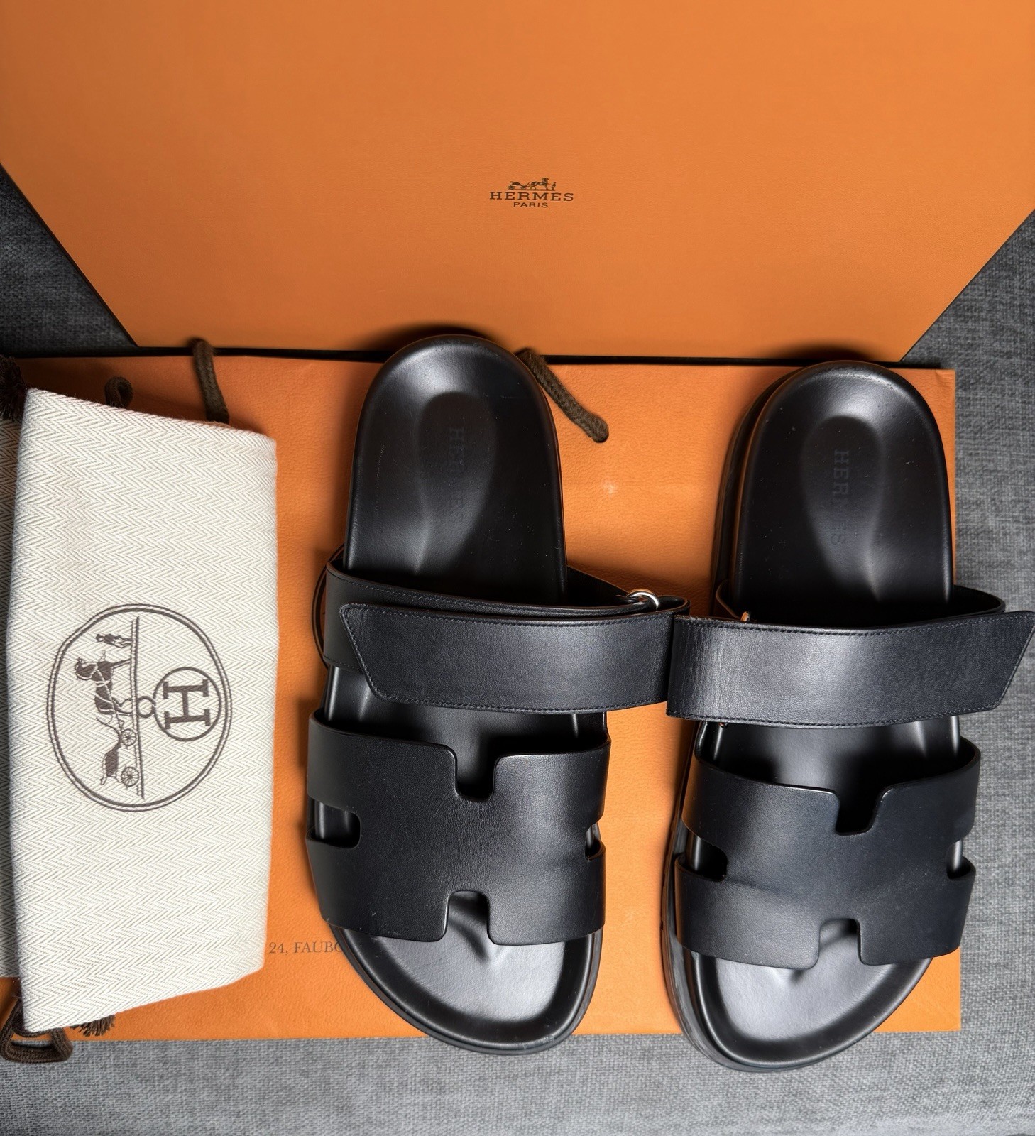 Hermès Chypre Sandals. Black Calfskin leather, adjustable strap, US 8.5 Women’s