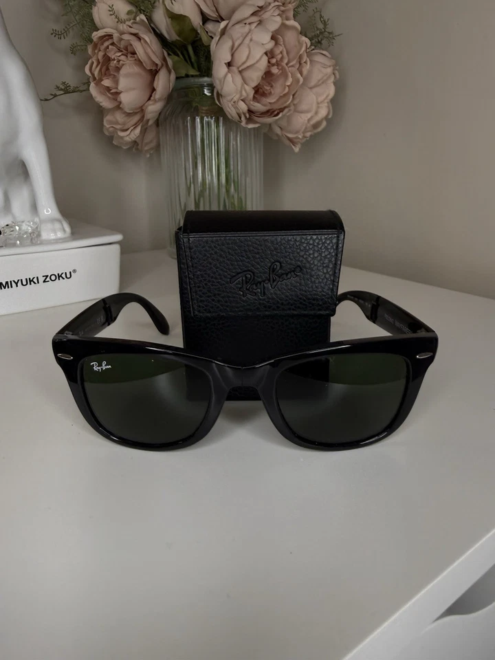 Ray-Ban Wayfarer Folding Classic RB4105 Sunglasses - Black/Green, photo 1 of 5