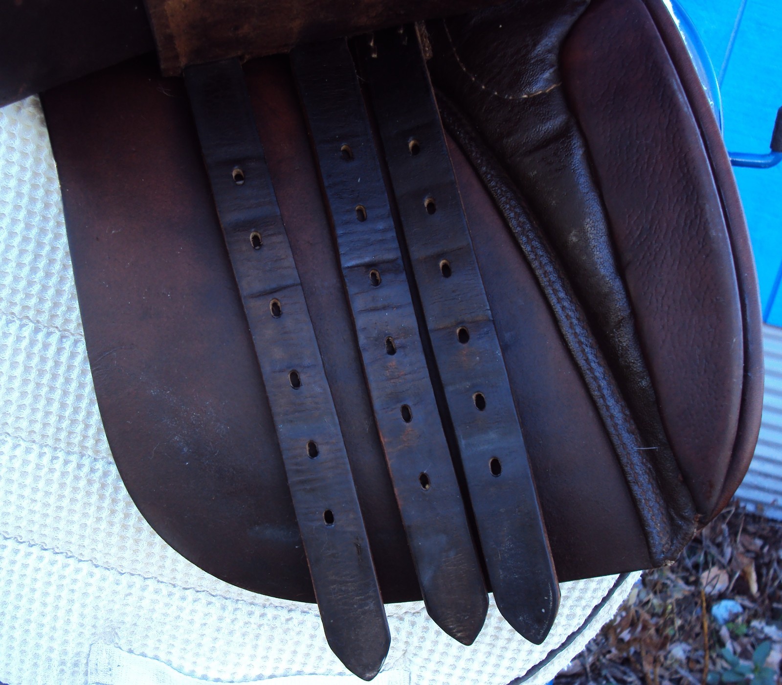 RARE STUBBEN Dressage/Trail Saddle - TRISTAN - Rare 16" Seat - GREAT! FREE Items