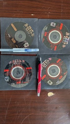 Diablo II - 4 Disc Set W/ Expansion - Lightly Used 