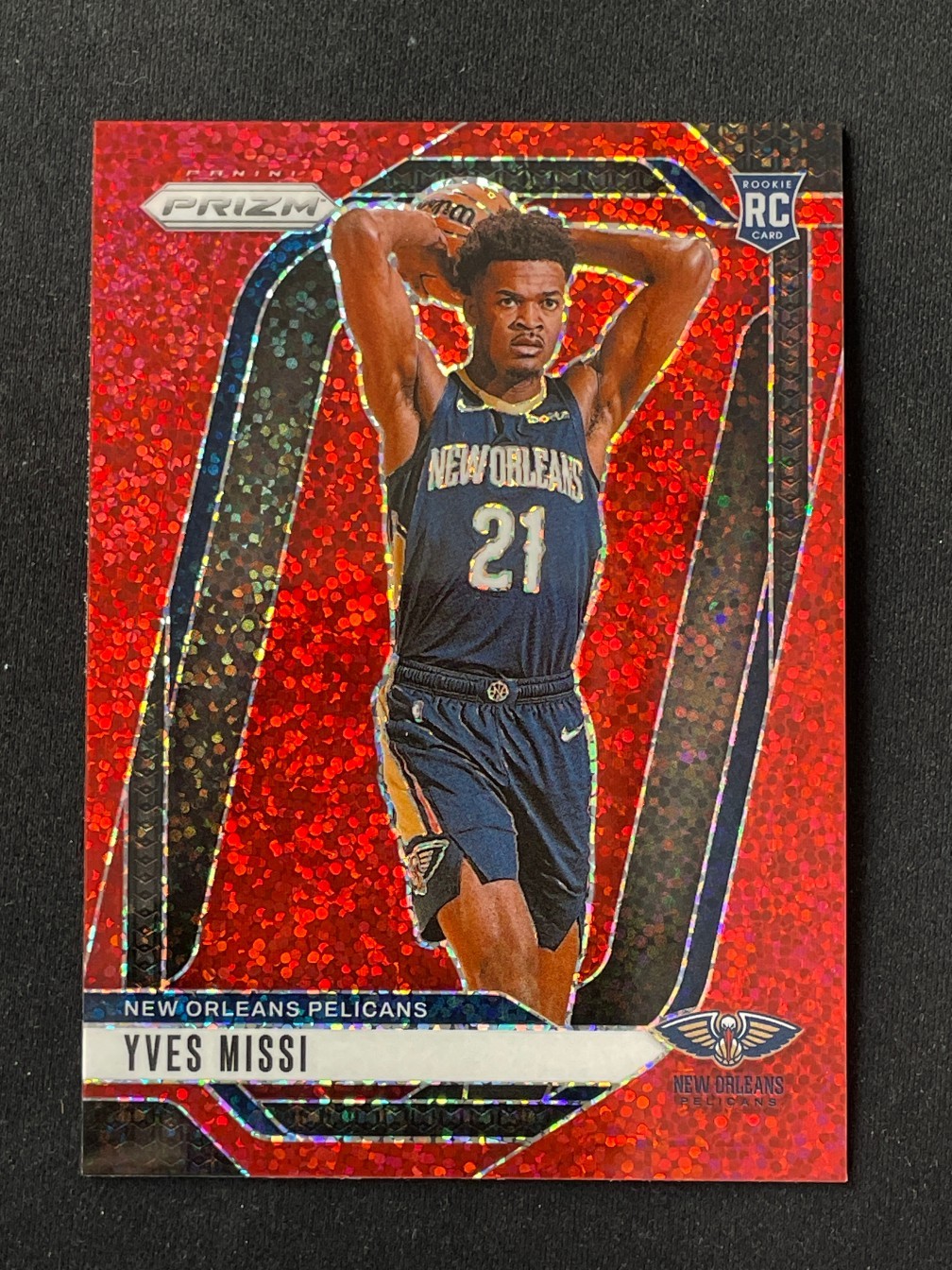 Yves Missi 2024-25 Panini Prizm Red Sparkle Prizm RC #233