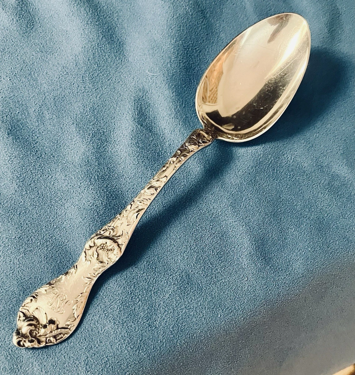 Reed & Barton Les Cinq Fleur Antique US Sterling Silver Serving