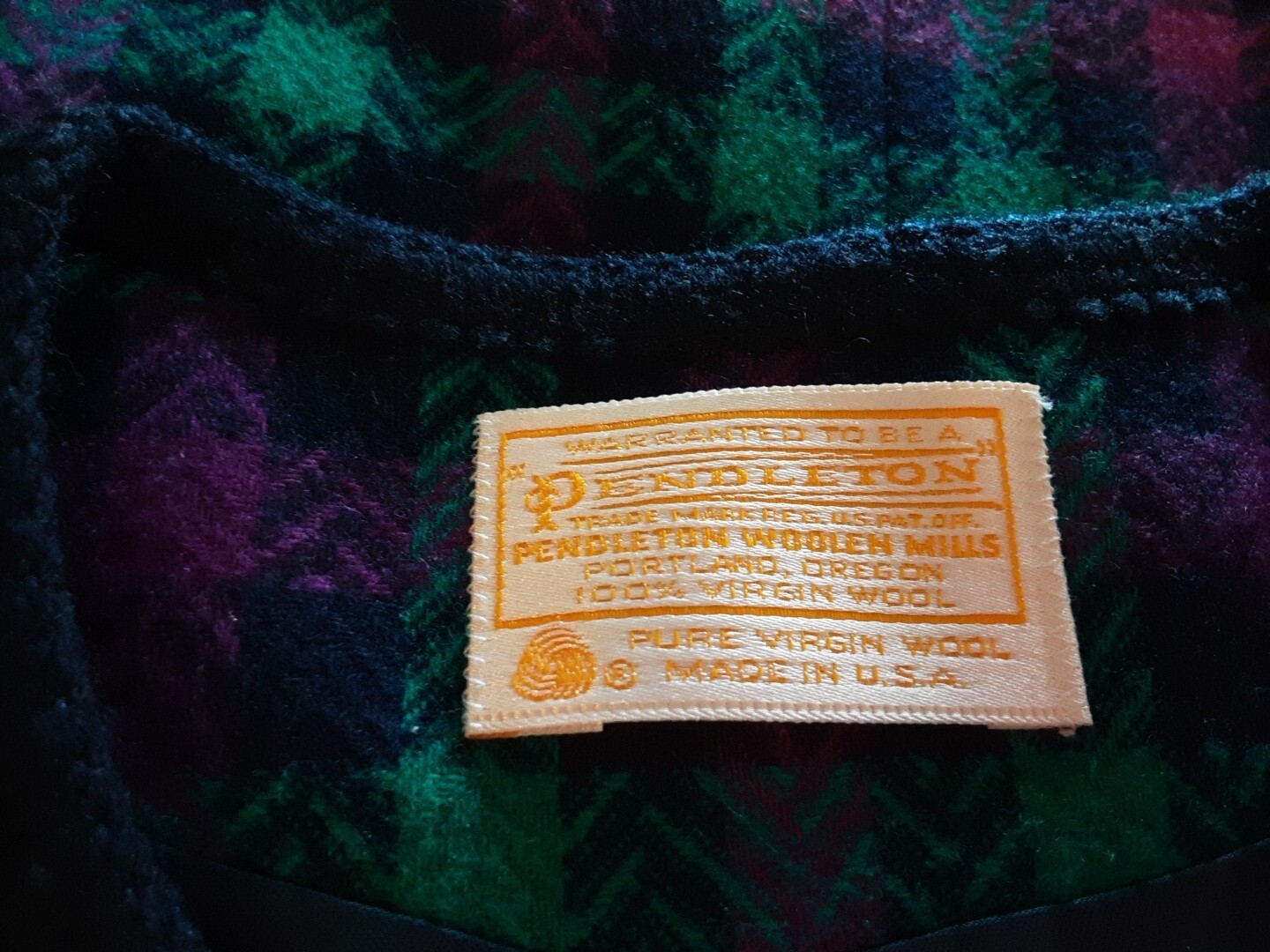 PENDLETON CLASSIC SHORT JACKET Large Check Fuschi… - image 10