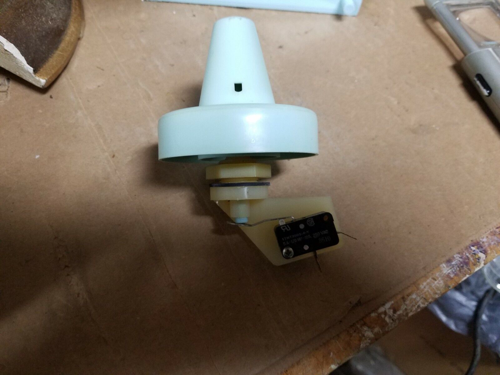 Picture 1 of 5