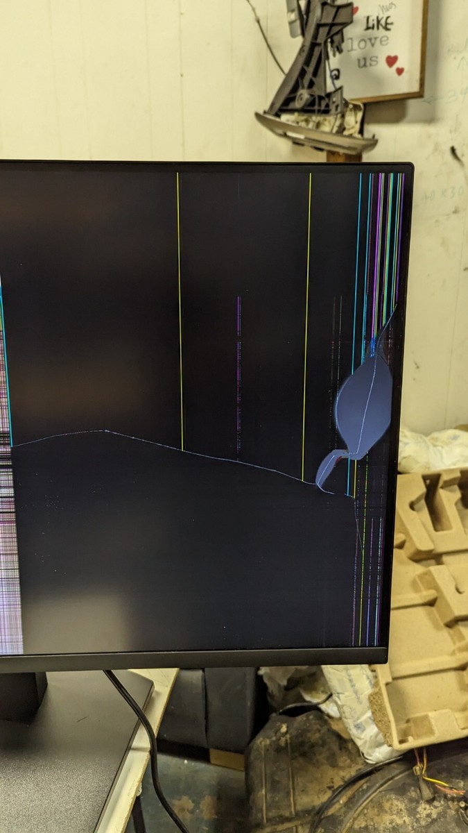 Dell 32 4K UHD Monitor SE3223Q 3840x2160 60 Hz 4ms HDMI