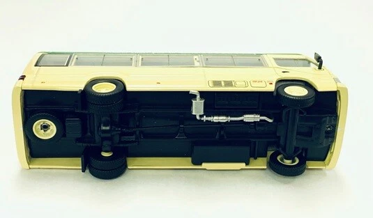 (In Stock) Takara Tomy Tomytec TLV-N Toyota Hong Kong Mini Bus Green (HK Excl.) - Image 3 of 3