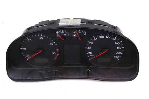 VW Passat 3B 3B0919861 J Tacho Tachometer Kombiinstrument Diesel km/h VDO KFZ