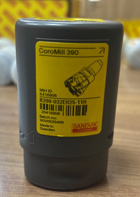 NEW R390-032EH25-11H Sandvik CoroMill  390, cutter for square shoulder milling