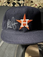 Nolan Ryan Bit by Coyote, Helps Inspire New Baseball Cards 11