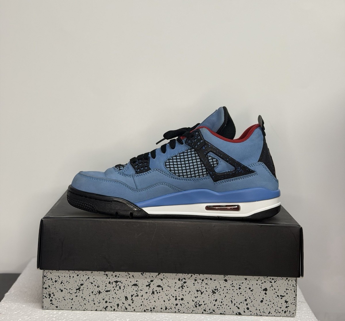 Size 11 - Jordan 4 Retro x Travis Scott Mid Cactus Jack