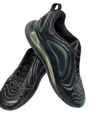 nike air max 720 iridescent trainers in black