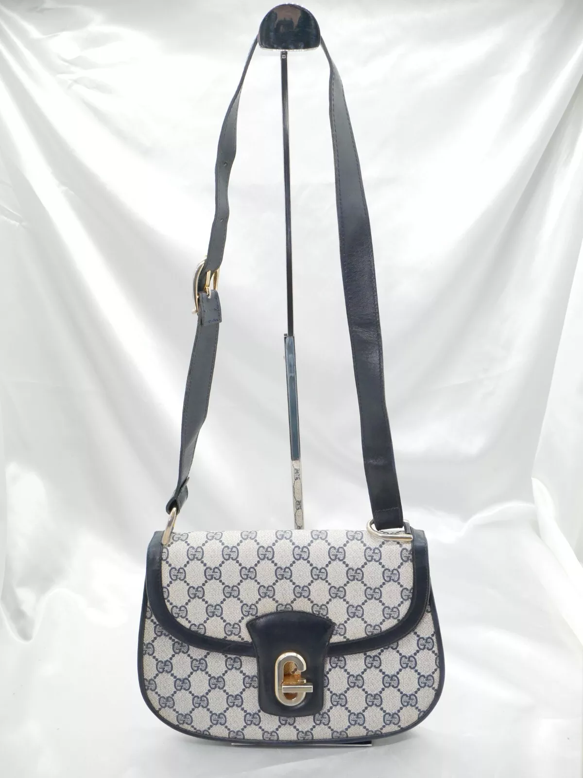 Authentique sac à bandoulière GUCCI GG Supreme cuir marine Italie #6139P