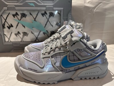 Size 6.5 - Nike RTFKT x Dunk Genesis OG